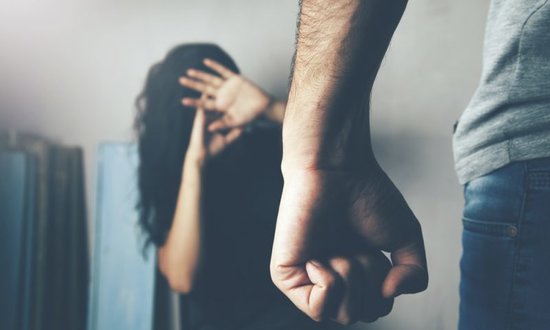 العنف المنزلي في زمن فيروس كورونا